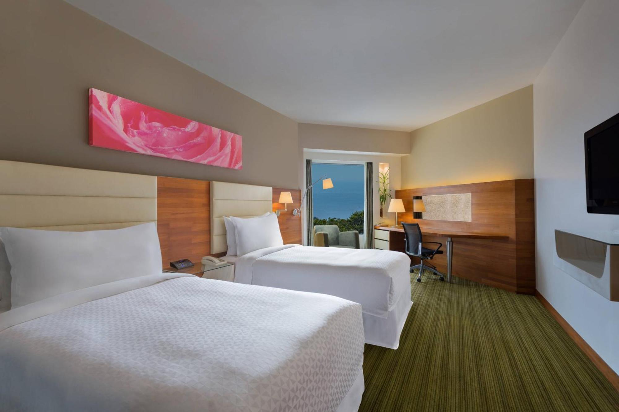 โฟร์ พอยต์ บาย เชอราตัน วิสาขะปัตนัม Hotel วิสาขปัตนัม ภายนอก รูปภาพ