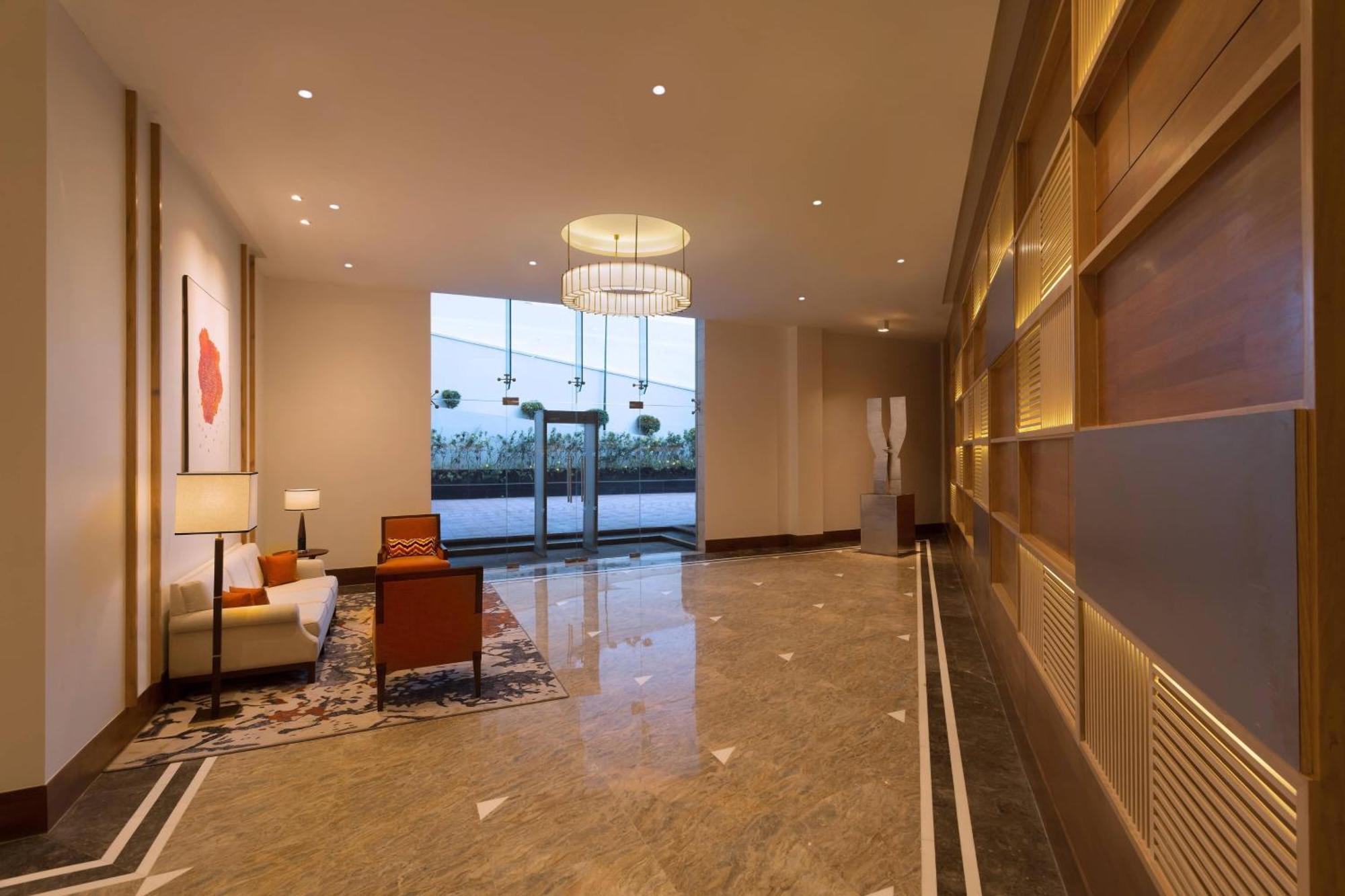 โฟร์ พอยต์ บาย เชอราตัน วิสาขะปัตนัม Hotel วิสาขปัตนัม ภายนอก รูปภาพ