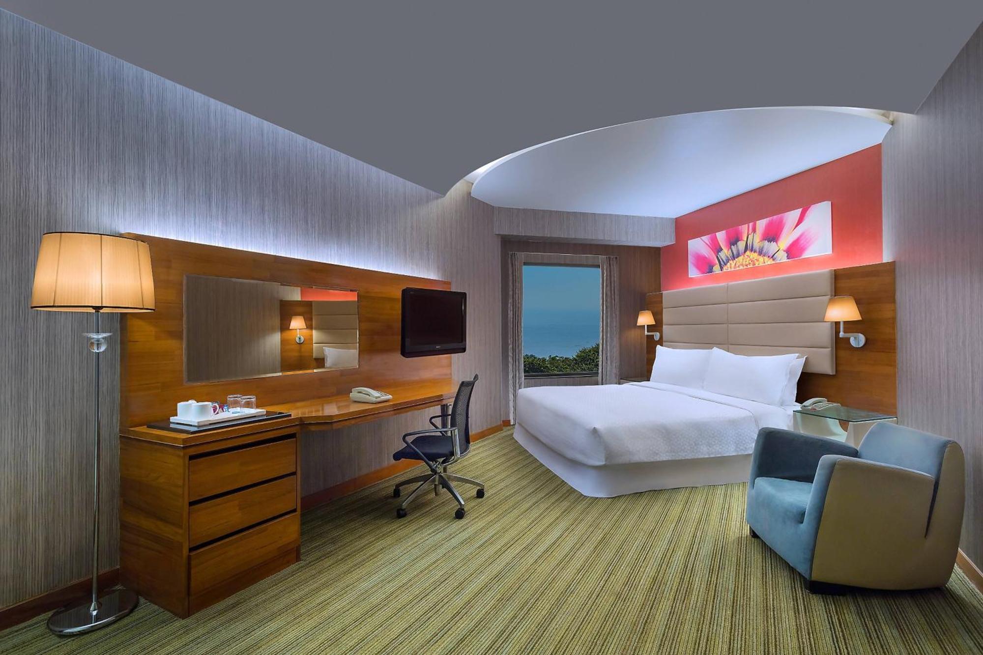 โฟร์ พอยต์ บาย เชอราตัน วิสาขะปัตนัม Hotel วิสาขปัตนัม ภายนอก รูปภาพ