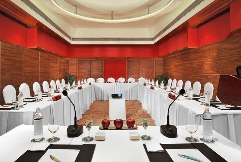 โฟร์ พอยต์ บาย เชอราตัน วิสาขะปัตนัม Hotel วิสาขปัตนัม ภายนอก รูปภาพ